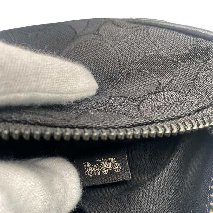 美品 コーチ coach ジグネチャー ショルダーバッグ ポーチ付き CAH95 斜めがけ クロスボディ レディース