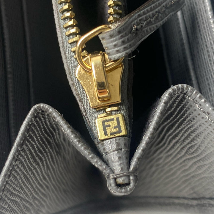 美品 フェンディ FENDI レディース 長財布 トゥージュール フラップ ロングウォレット