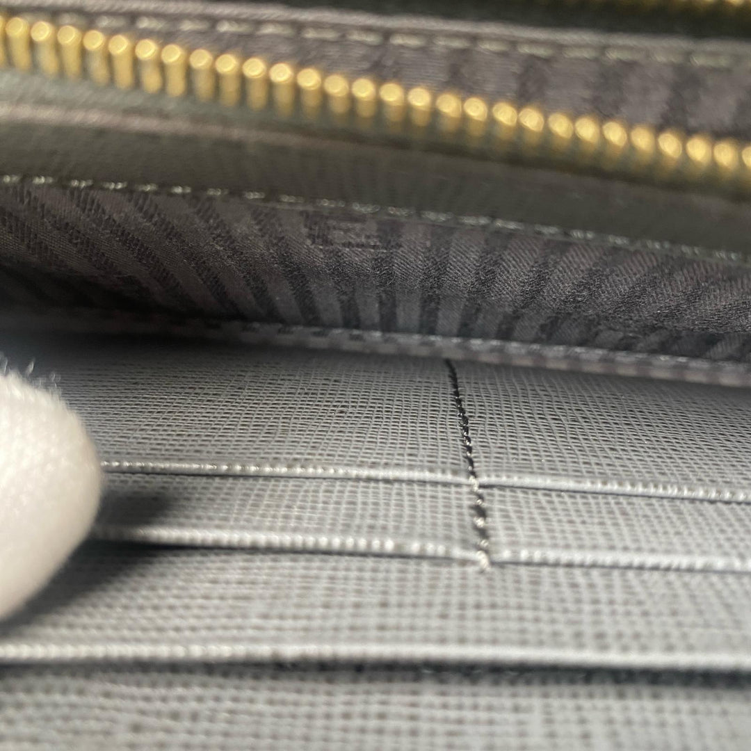 美品 フェンディ FENDI レディース 長財布 トゥージュール フラップ ロングウォレット