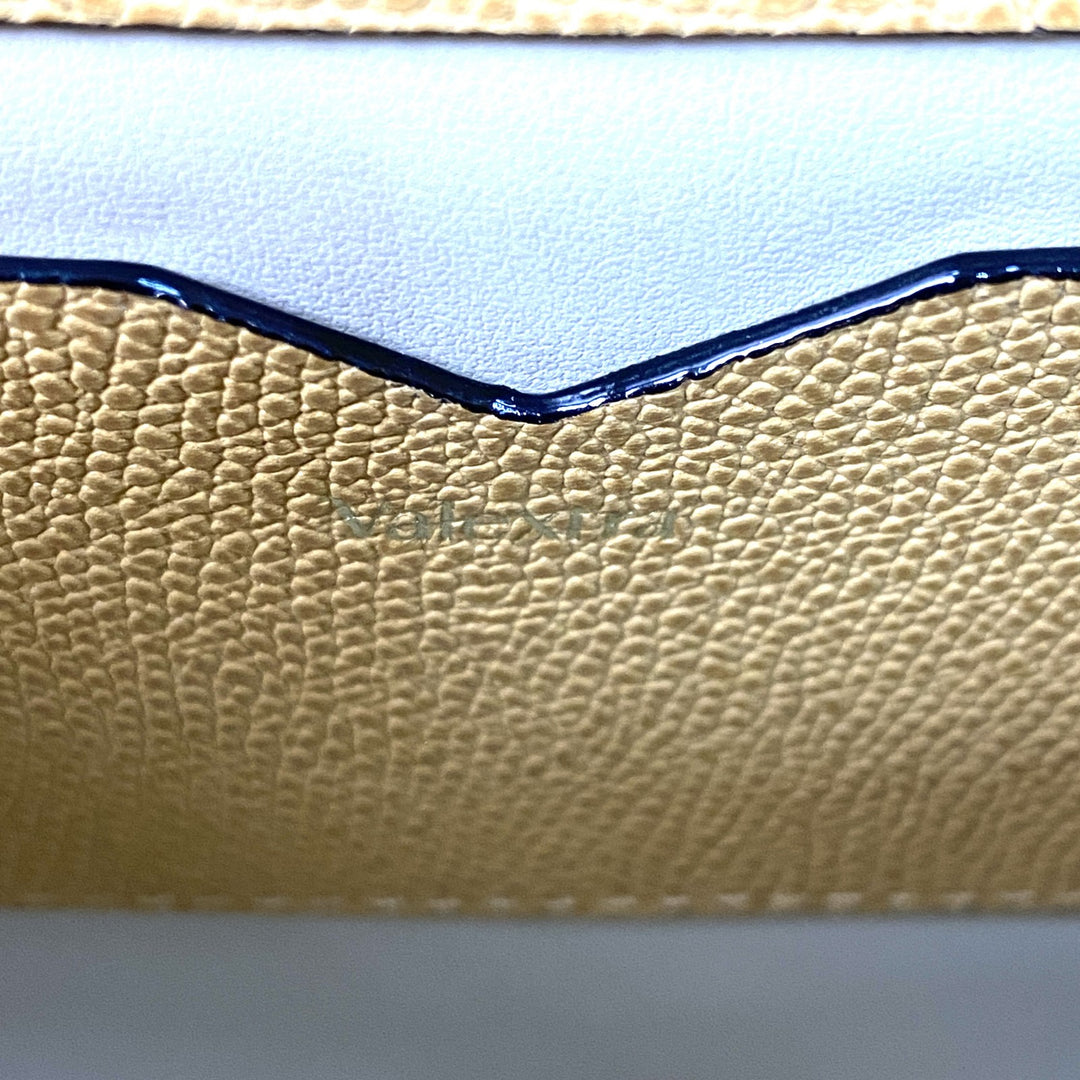 定価53万 未使用 ヴァレクストラ Valextra レディース マイクロ イジィデ N 532246 V5E23 028 ハンドバッグ ショルダーバッグ 斜めがけ クロスボディ