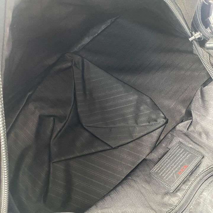 トゥミ TUMI ナイロン 2way ショルダーバッグ ボストンバッグ ALPHA スポーツ・ダッフル 斜めがけ クロスボディ メンズ