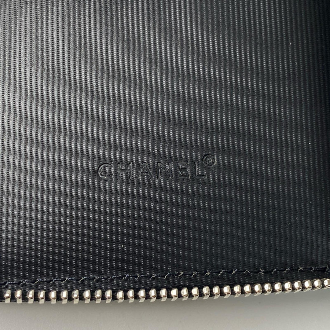 新品同様 シャネル CHANEL トラベルライン ラウンドファスナー ウォレット 5番 レディース