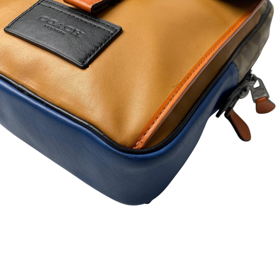 美品 コーチ coach ボディバッグ C2721 斜めがけ クロスボディ メンズ