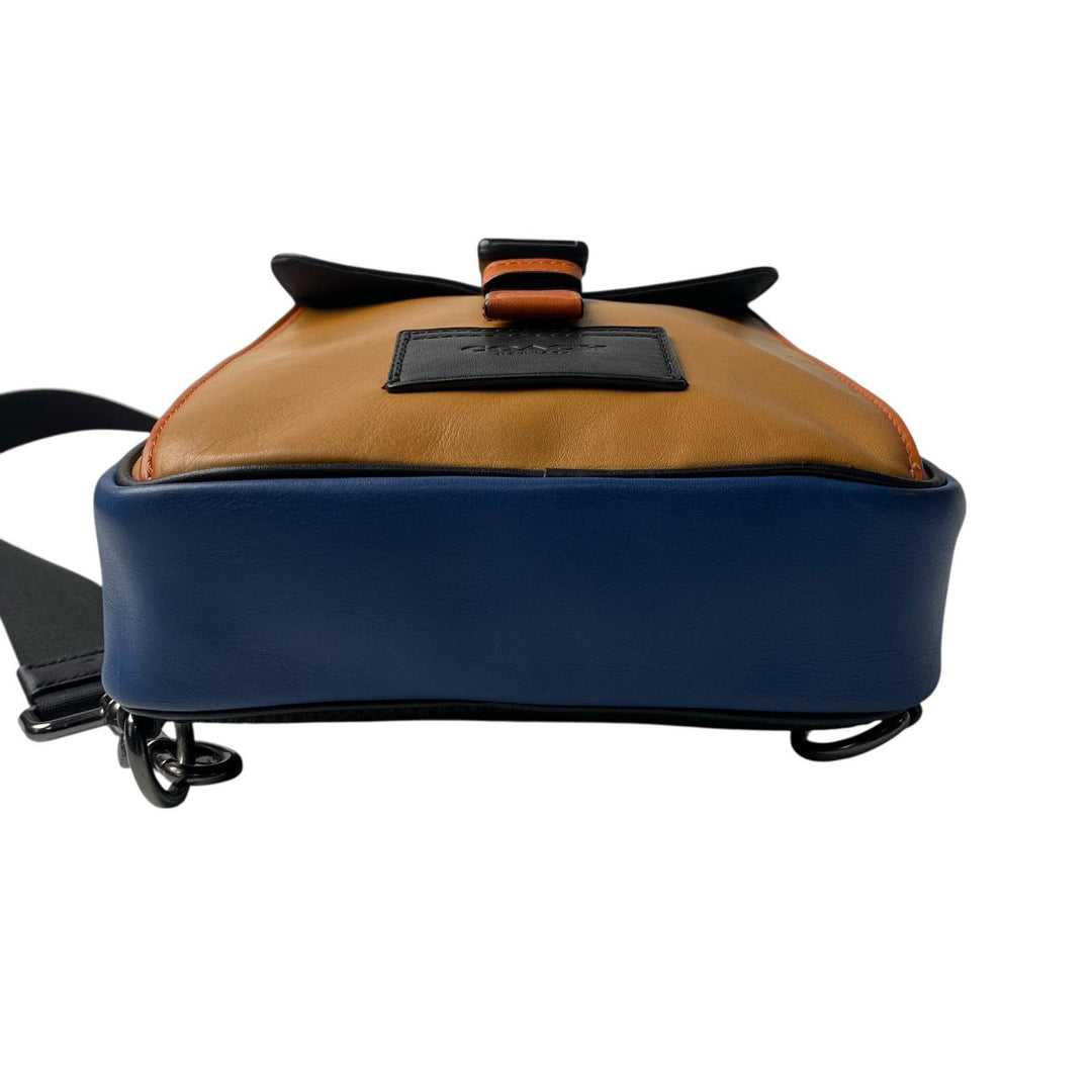 美品 コーチ coach ボディバッグ C2721 斜めがけ クロスボディ メンズ