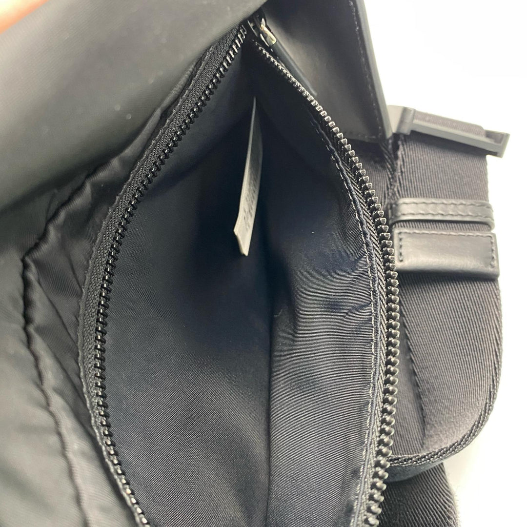 美品 バーバリー Burberry ノバチェック ボディバッグ 斜めがけ クロスボディ ユニセックス