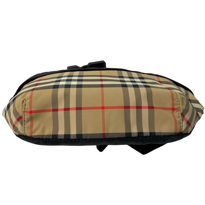 美品 バーバリー Burberry ノバチェック ボディバッグ 斜めがけ クロスボディ ユニセックス
