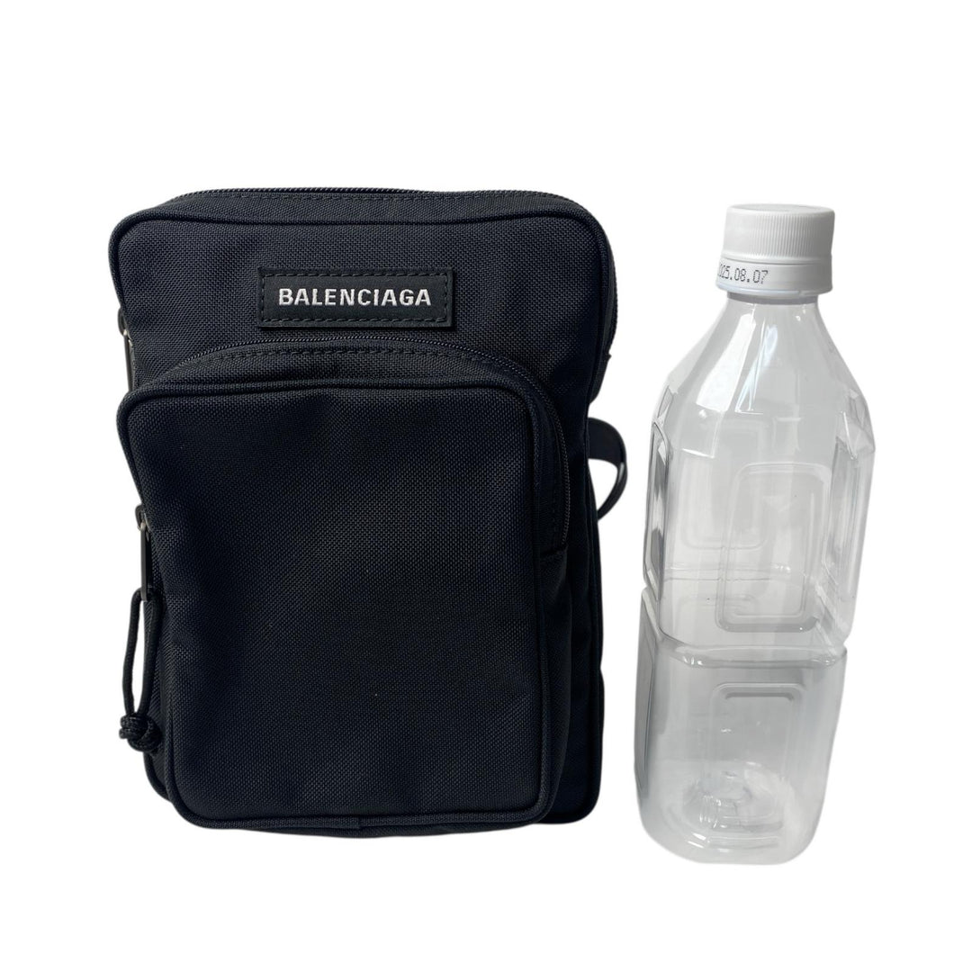 美品 バレンシアガ BALENCIAGA ボディバッグ ナイロン 593651 斜めがけ クロスボディ メンズ