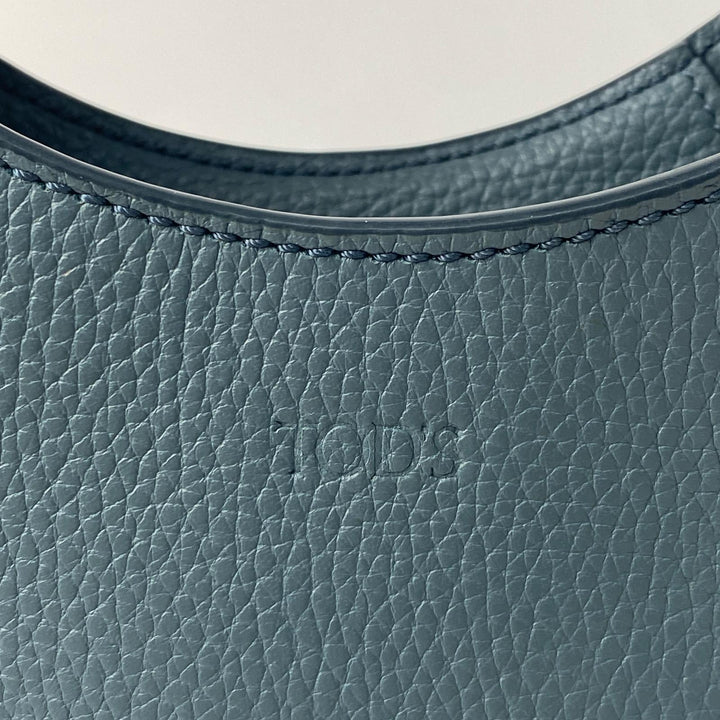 トッズ TOD's オーボエ ミニレザー 2way ショルダーバッグ ライトブルー 斜めがけ クロスボディ レディース