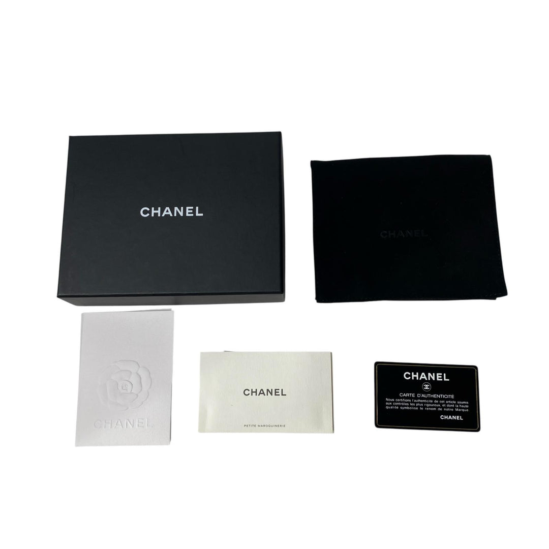 シャネル CHANEL マトラッセ クラシック スモール 28番 AP0230 三つ折り財布 レディース