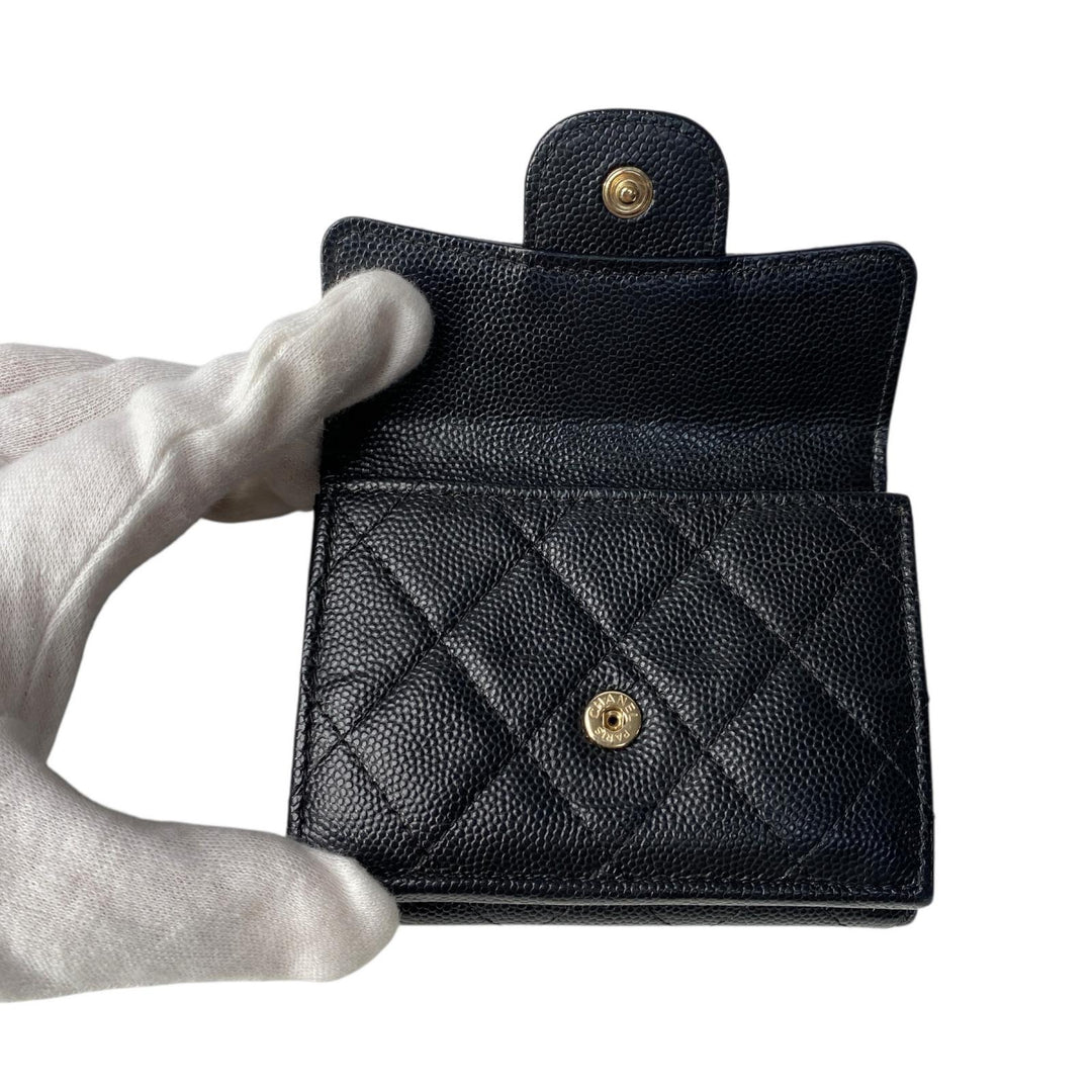 シャネル CHANEL マトラッセ クラシック スモール 28番 AP0230 三つ折り財布 レディース