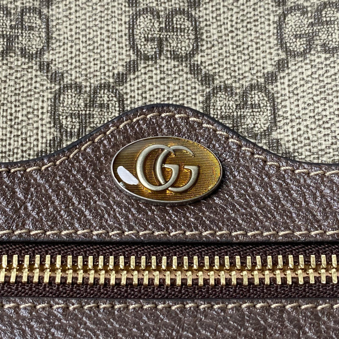 未使用 グッチ GUCCI GGスプリーム クラッチバッグ 517551 メンズ