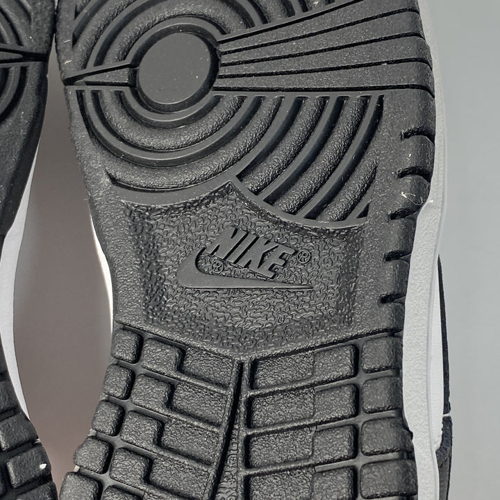 新品 ナイキ NIKE キッズ CW1589-100 15cm スニーカー