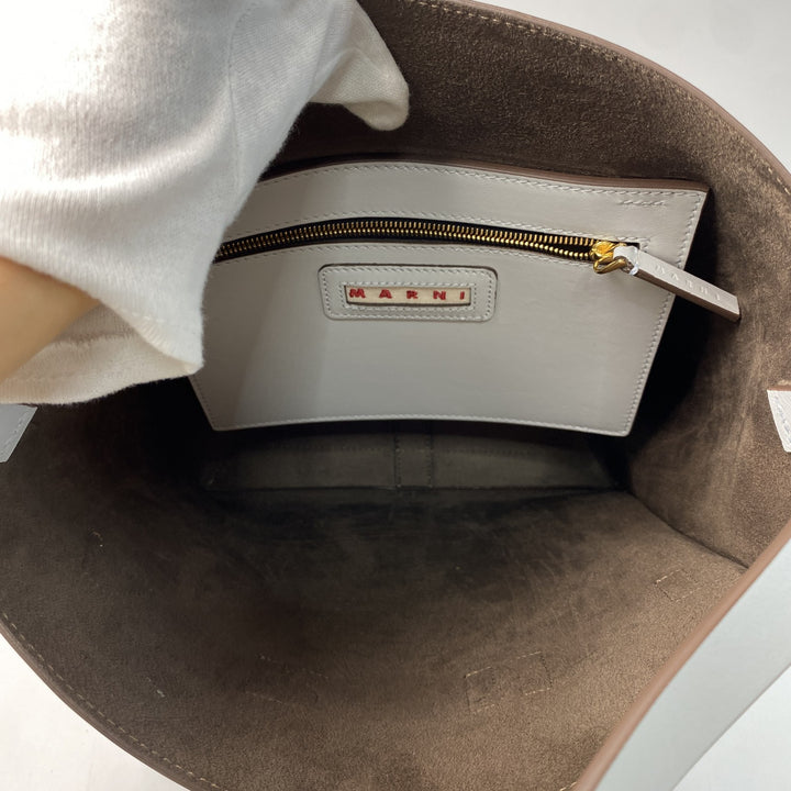 現行モデル 定価27万 マルニ MARNI レディース ミュゼオ ホーボー ショルダーバッグ トートバッグ レザー 肩がけ