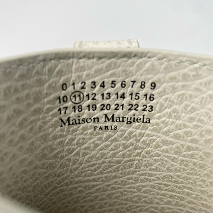 メゾンマルジェラ Maison Margiela レザー フォンポーチ 斜めがけ クロスボディ レディース