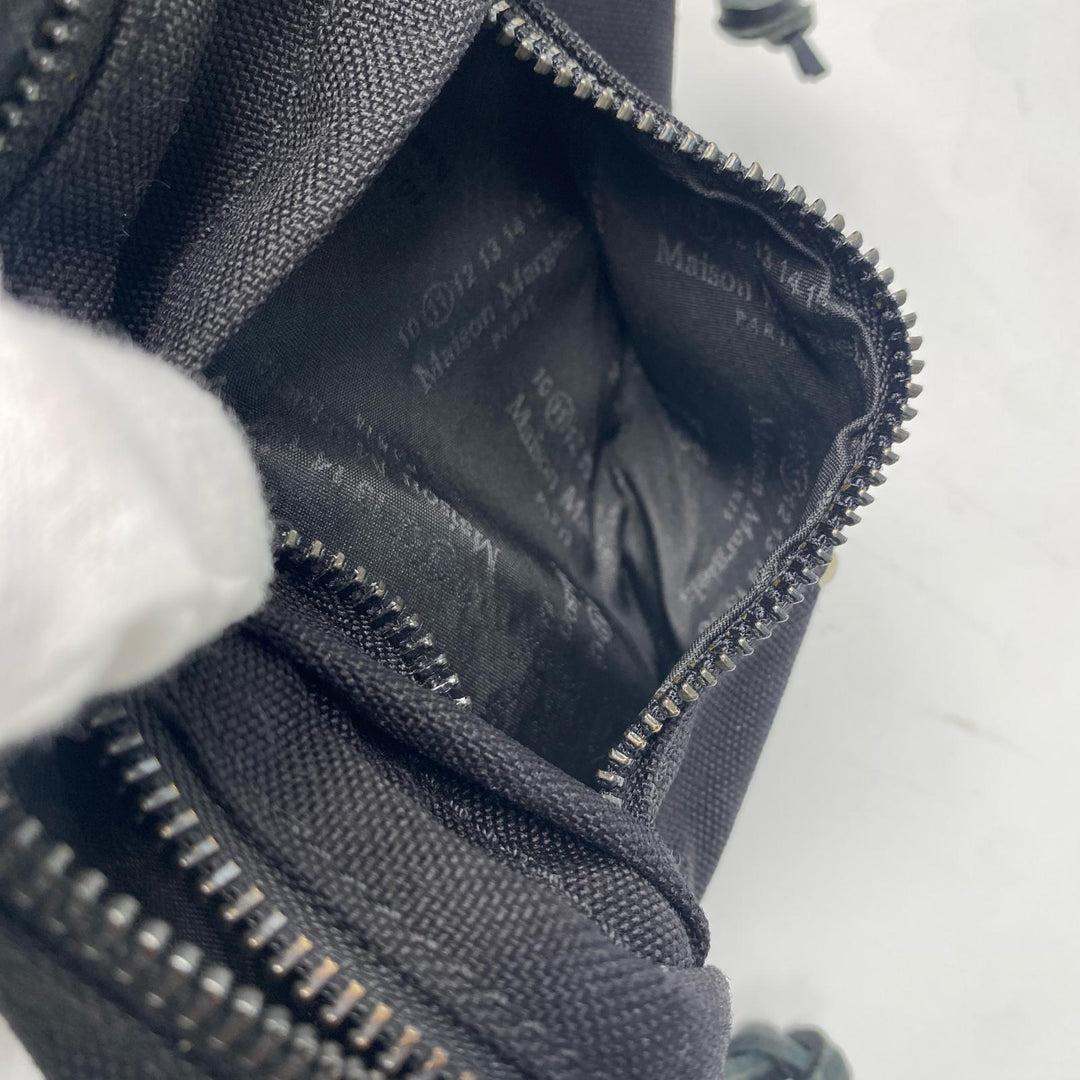 メゾンマルジェラ MaisonMargiela ボディバッグ キャンバス 斜めがけ クロスボディ メンズ