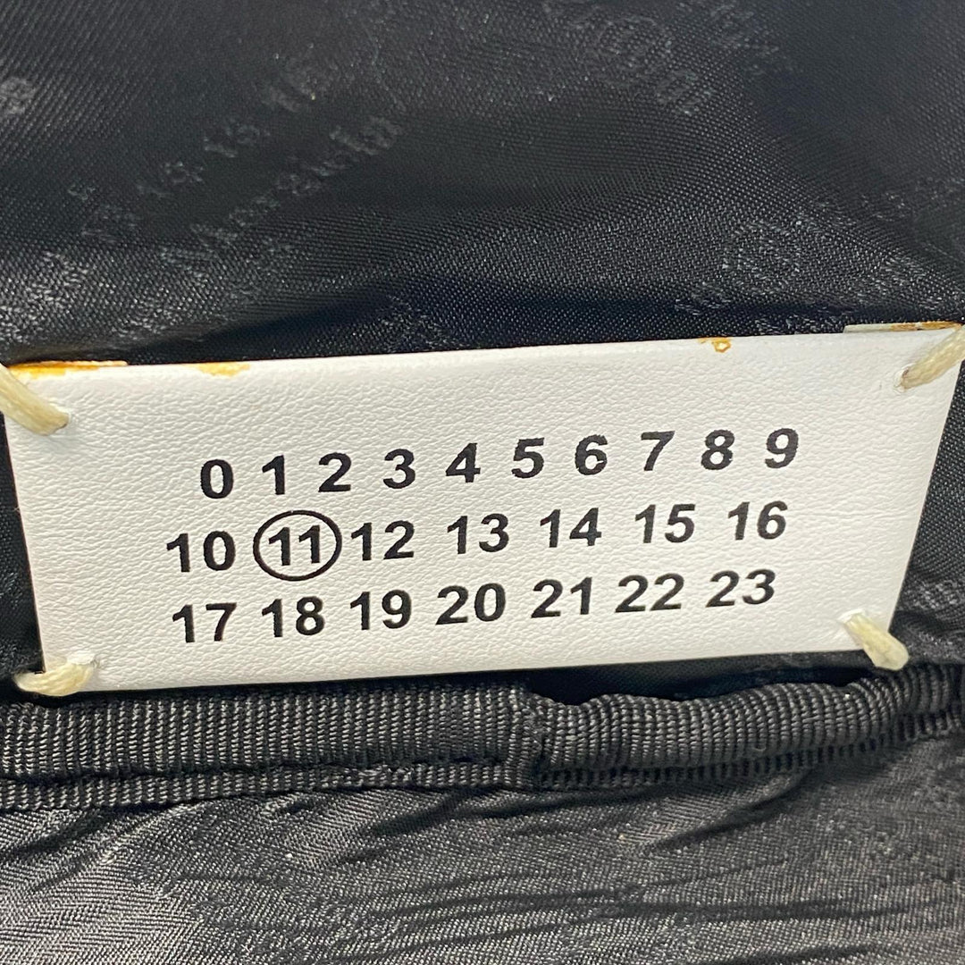 メゾンマルジェラ MaisonMargiela ボディバッグ キャンバス 斜めがけ クロスボディ メンズ