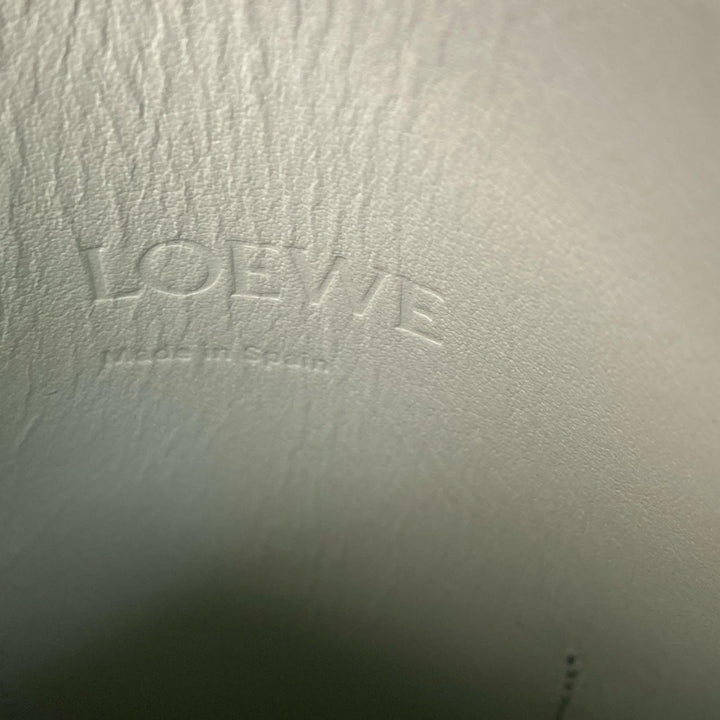 美品 ロエベ LOWEW ダイスポケット ショルダーバッグ クラシックカーフ レディース 斜めがけ クロスボディ