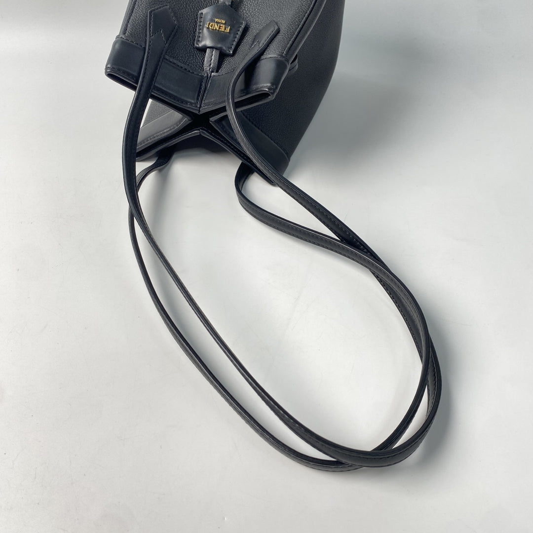 美品 フェンディ FENDI レディース オリガミ ショルダーバッグ 8BS083