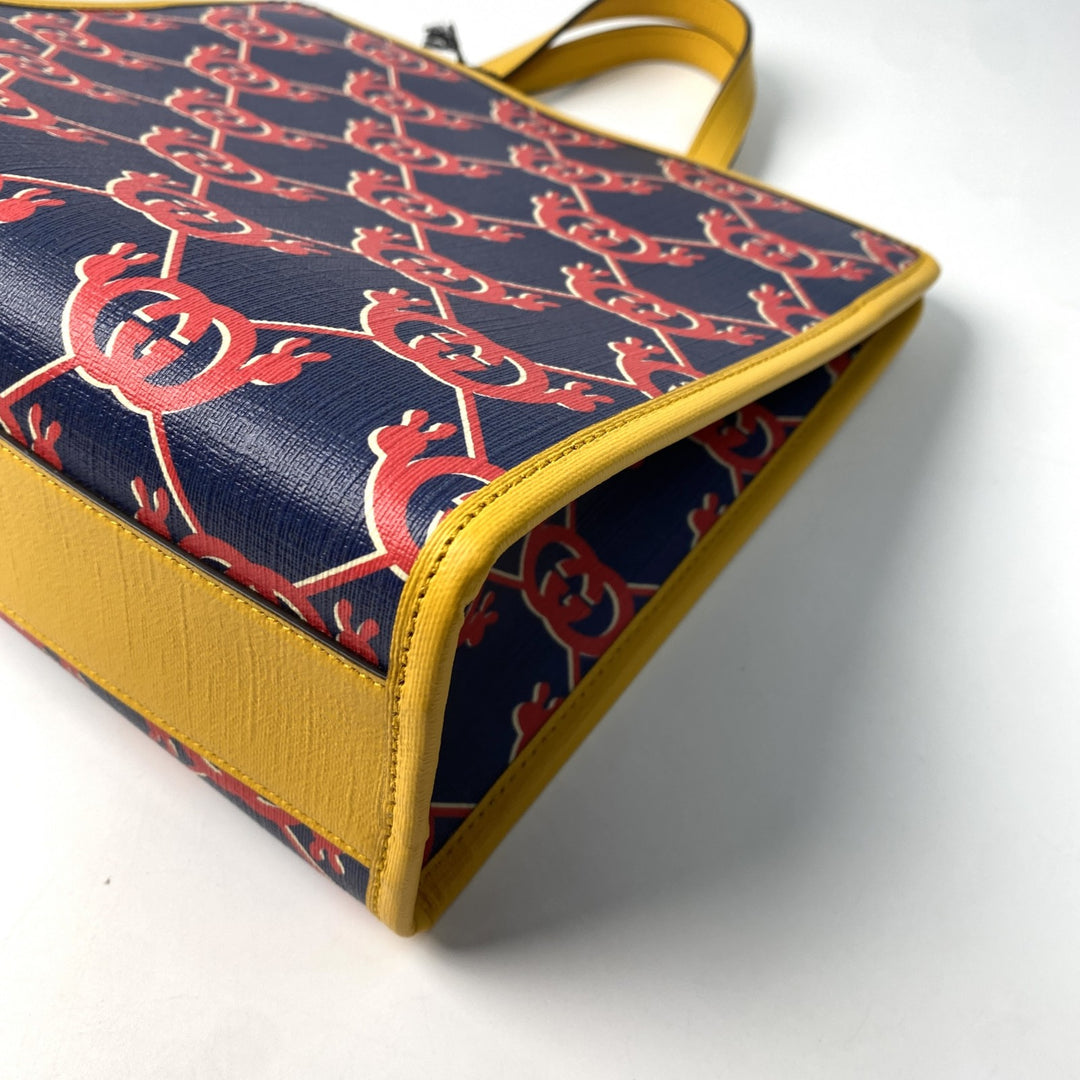 新品 タグあり グッチ GUCCI レディース GGスプリーム ロゴマーク ハンドバッグ 605614