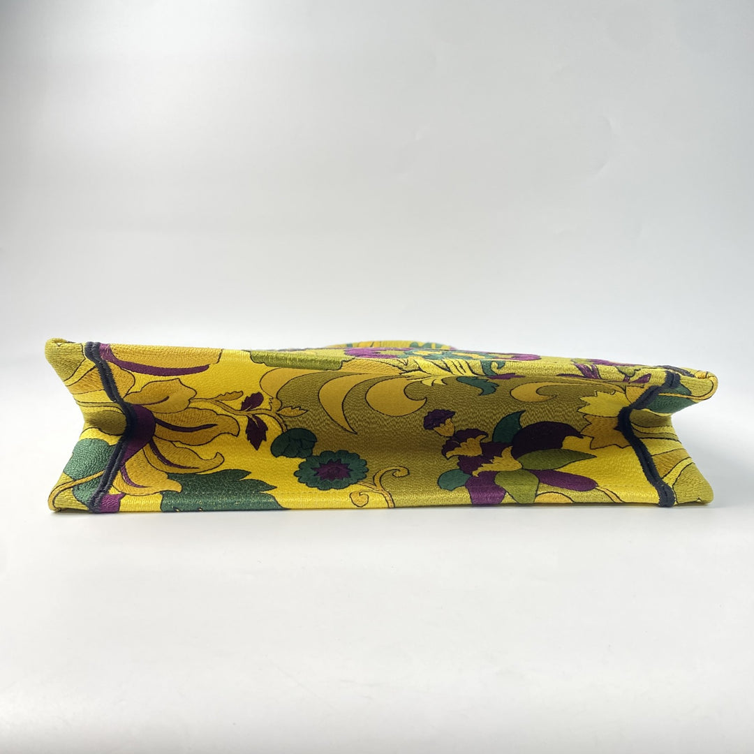 未使用 ディオール DIOR レディース ブックトート ミディアム 23年製 トートバッグ