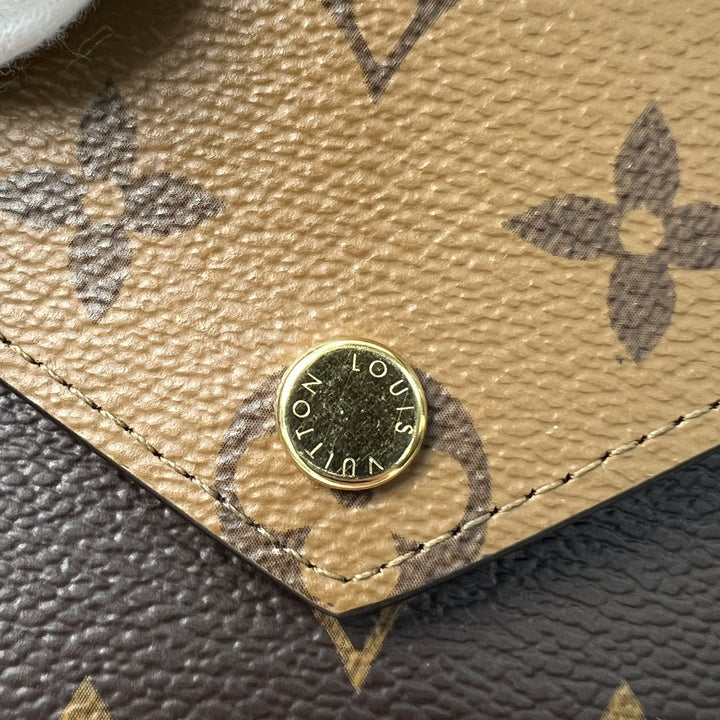 美品 ルイヴィトン LOUIS VUITTON レディース ポルトフォイユ ヴィクトリーヌ 三つ折り財布 M81557 IC
