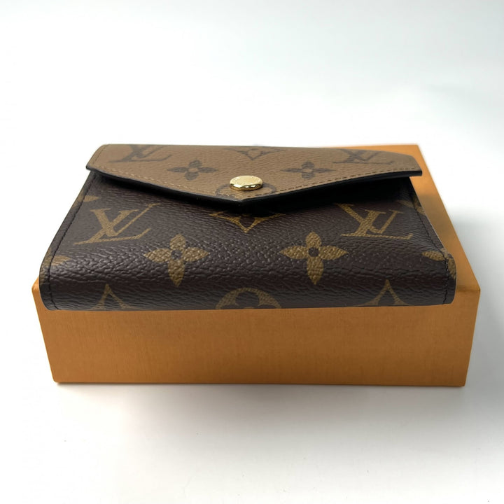 美品 ルイヴィトン LOUIS VUITTON レディース ポルトフォイユ ヴィクトリーヌ 三つ折り財布 M81557 IC