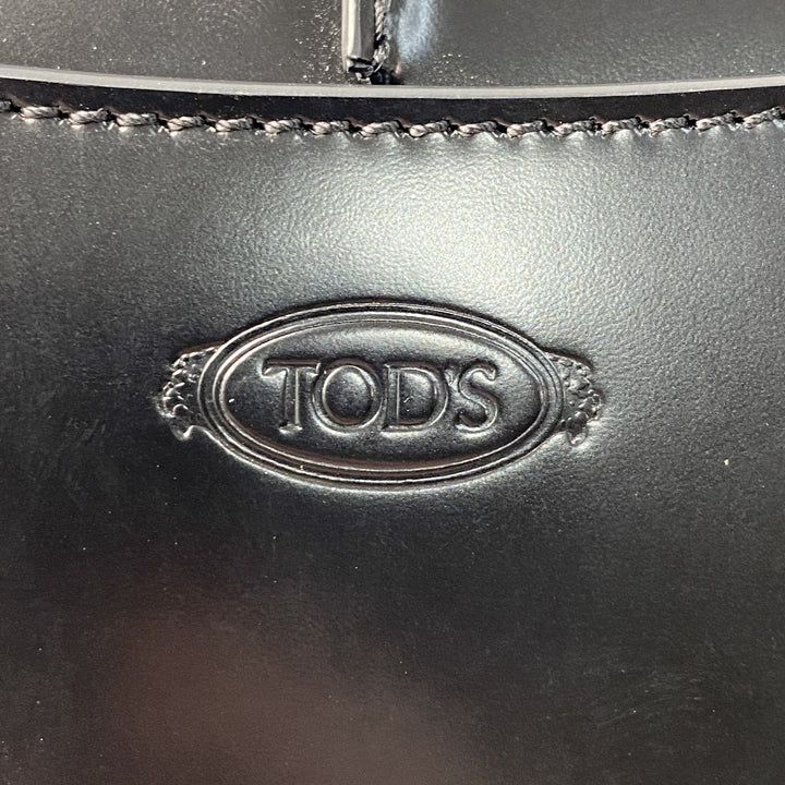 美品 トッズ TOS'S レディース Tタイムレス ミニ ショルダーバッグ レザー 斜めがけ クロスボディ LG49