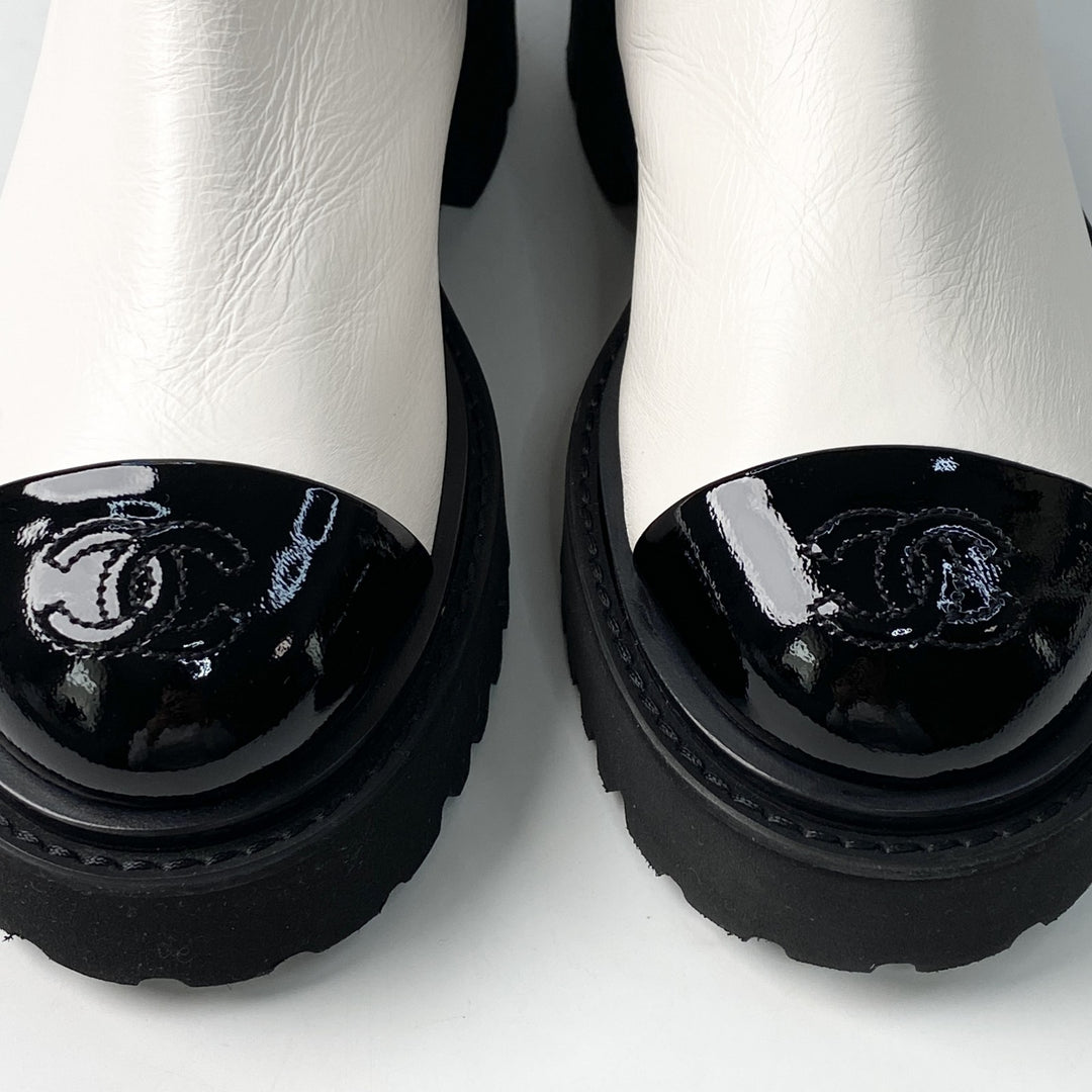 未使用 シャネル CHANEL レディース サイドゴア ショートブーツ 35C レザー パテント G38218 Y55662 22cm