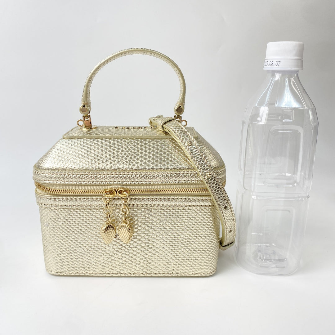 未使用 ブルガリ BVLGARI レディース セルペンティ 2way ショルダーバッグ バニティバッグ