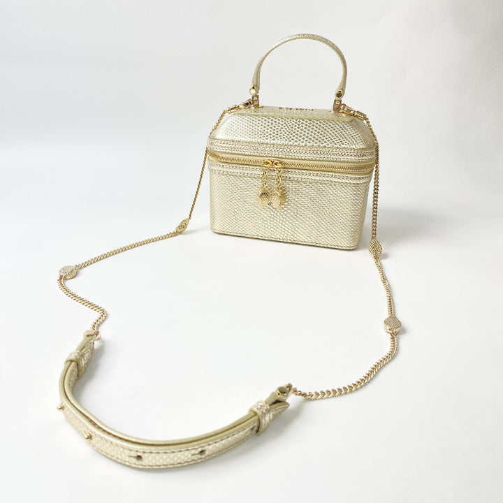 未使用 ブルガリ BVLGARI レディース セルペンティ 2way ショルダーバッグ バニティバッグ