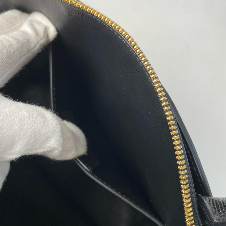 新品同様 フェラガモ Ferragamo ガンチーニ 2way ショルダーバッグ ハンドバッグ レザー ブラック 斜めがけ クロスボディ レディース