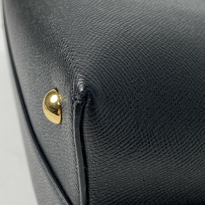 新品同様 フェラガモ Ferragamo ガンチーニ 2way ショルダーバッグ ハンドバッグ レザー ブラック 斜めがけ クロスボディ レディース