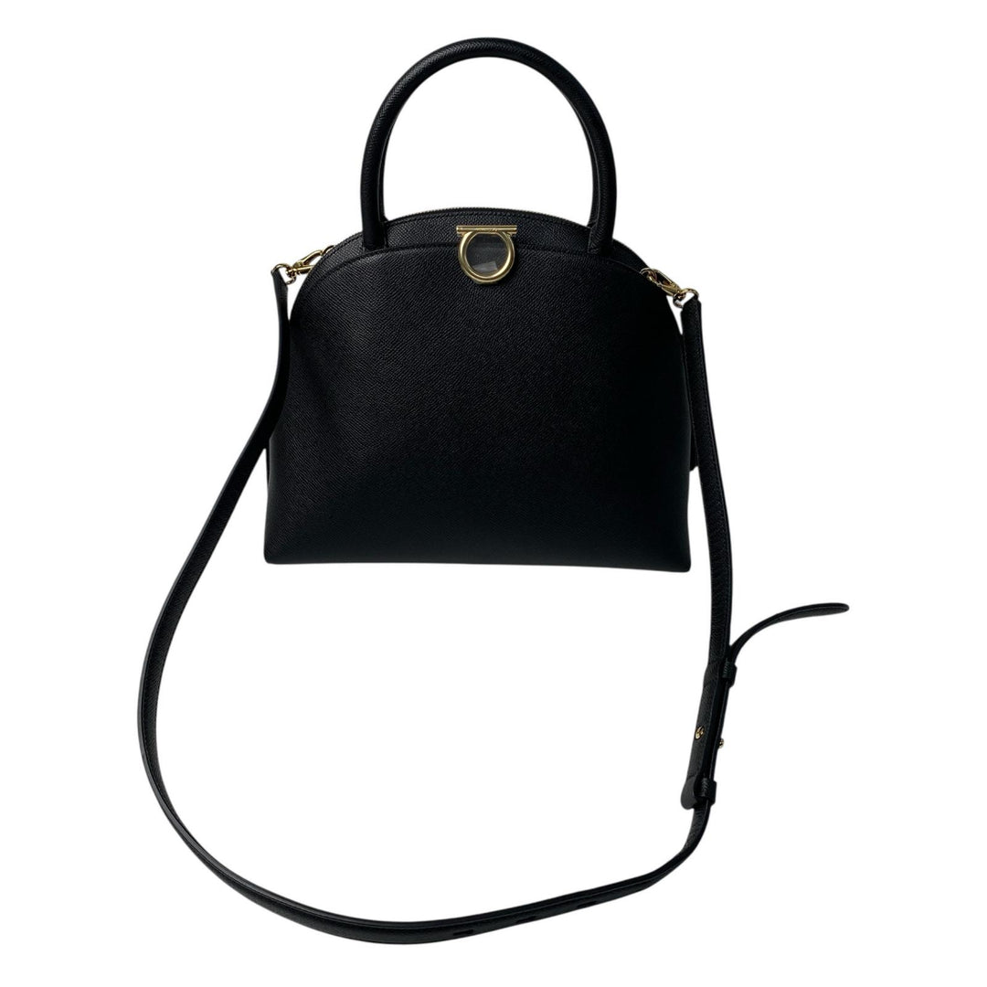 新品同様 フェラガモ Ferragamo ガンチーニ 2way ショルダーバッグ ハンドバッグ レザー ブラック 斜めがけ クロスボディ レディース