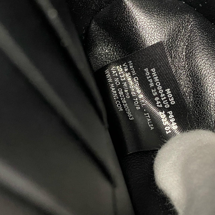 新品同様 マルニ MARNI トランカルー ショルダーバッグ ブラック 斜めがけ クロスボディ レディース