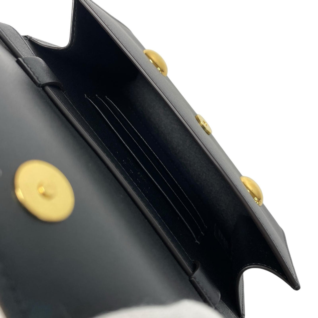 新品同様 マルニ MARNI トランカルー ショルダーバッグ ブラック 斜めがけ クロスボディ レディース