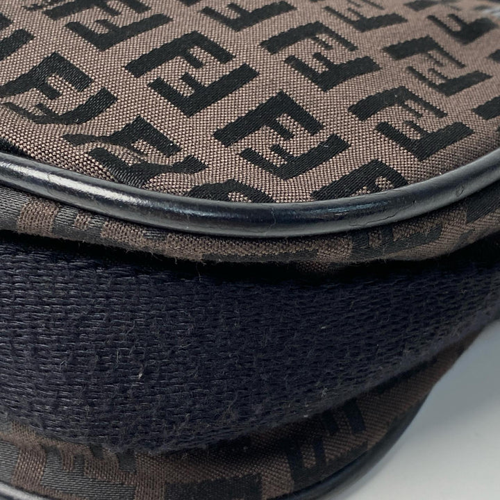 フェンディ FENDI ズッキーノ ショルダーバッグ 斜めがけ クロスボディ レディース
