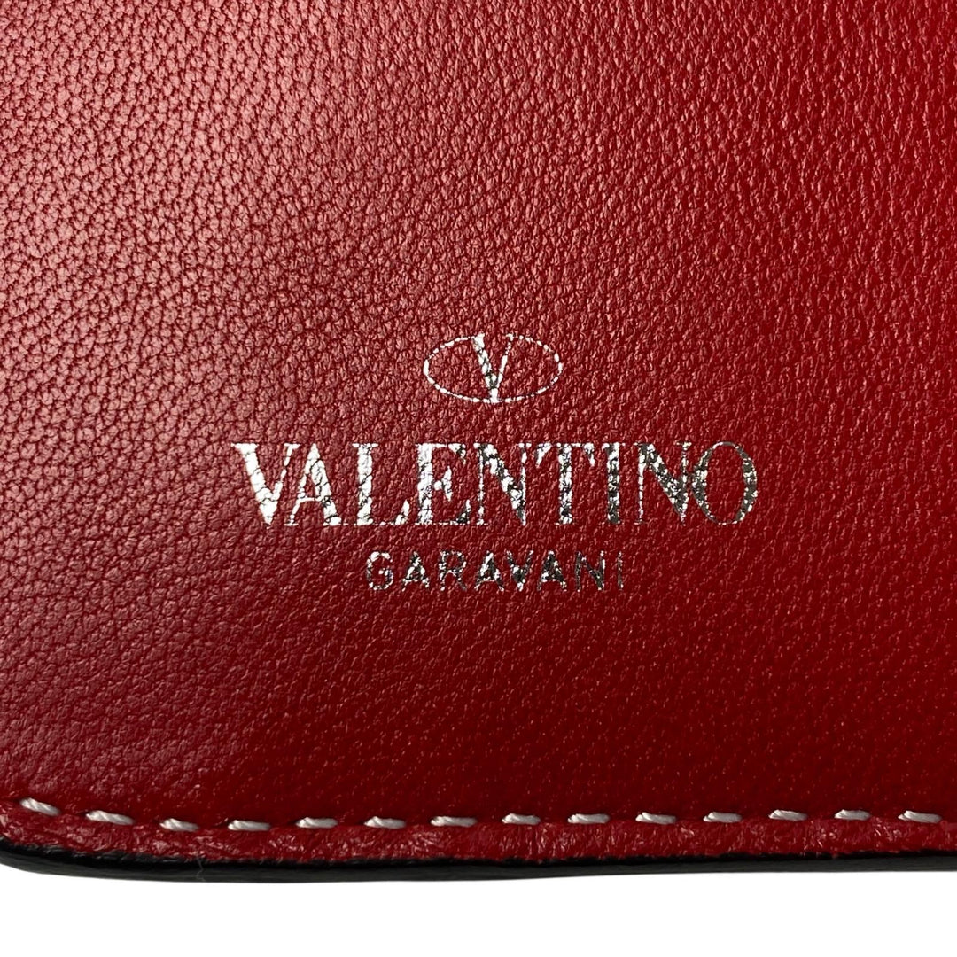 美品 ヴァレンティノガラヴァーニ valentino garavani 二つ折財布 ロックスタッズ レディース