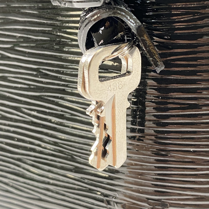 美品 ルイヴィトン LOUIS VUITTONレディース エピ アルマ PM ショルダーバッグ ハンドバッグ 2way M4032N/SN3183 斜めがけ クロスボディ