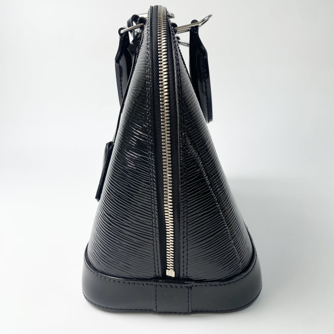 美品 ルイヴィトン LOUIS VUITTONレディース エピ アルマ PM ショルダーバッグ ハンドバッグ 2way M4032N/SN3183 斜めがけ クロスボディ