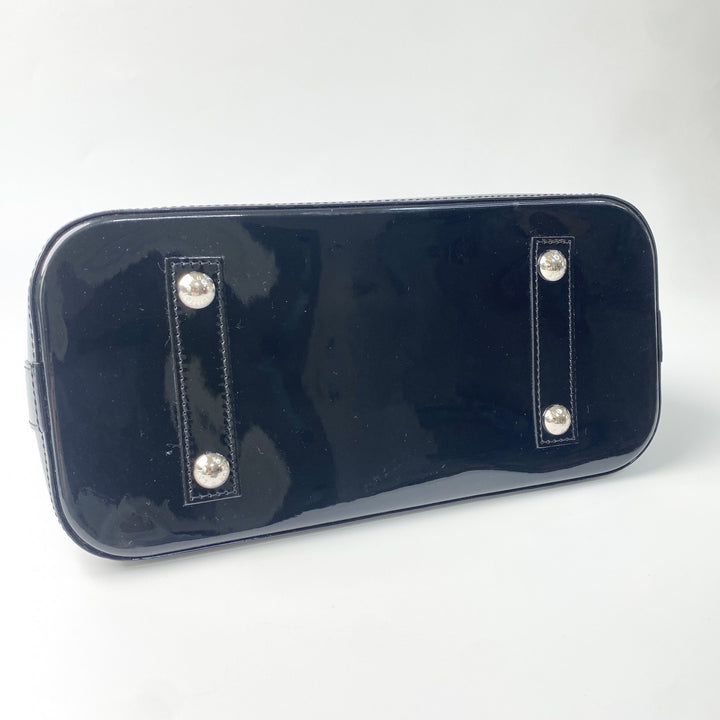 美品 ルイヴィトン LOUIS VUITTONレディース エピ アルマ PM ショルダーバッグ ハンドバッグ 2way M4032N/SN3183 斜めがけ クロスボディ