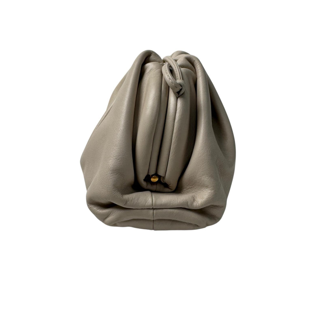 美品 ボッテガヴェネタ Bottega Veneta ミニ ザ・ポーチ ショルダーバッグ 斜めがけ クロスボディ レディース
