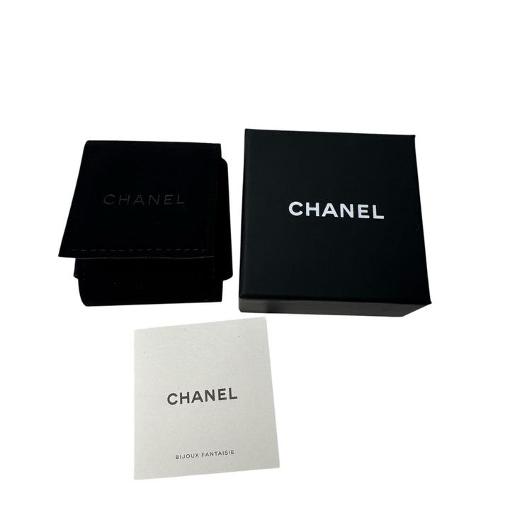美品 シャネル CHANEL スクエアココマーク ピアス GP C24B レディース