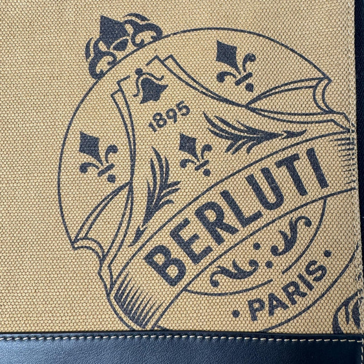 美品 ベルルッティ Berluti ニノ クラッチバッグ GM キャンバス×レザー メンズ