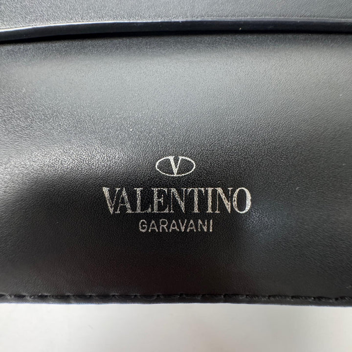 バレンティノガラヴァーニ valentino garavani ショルダーバッグ レザー ブラック 斜めがけ クロスボディ レディース