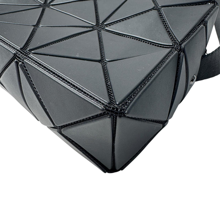 美品 イッセイミヤケ ISSEY MIYAKE バオバオ ミニ ショルダーバッグ 斜めがけ クロスボディ レディース