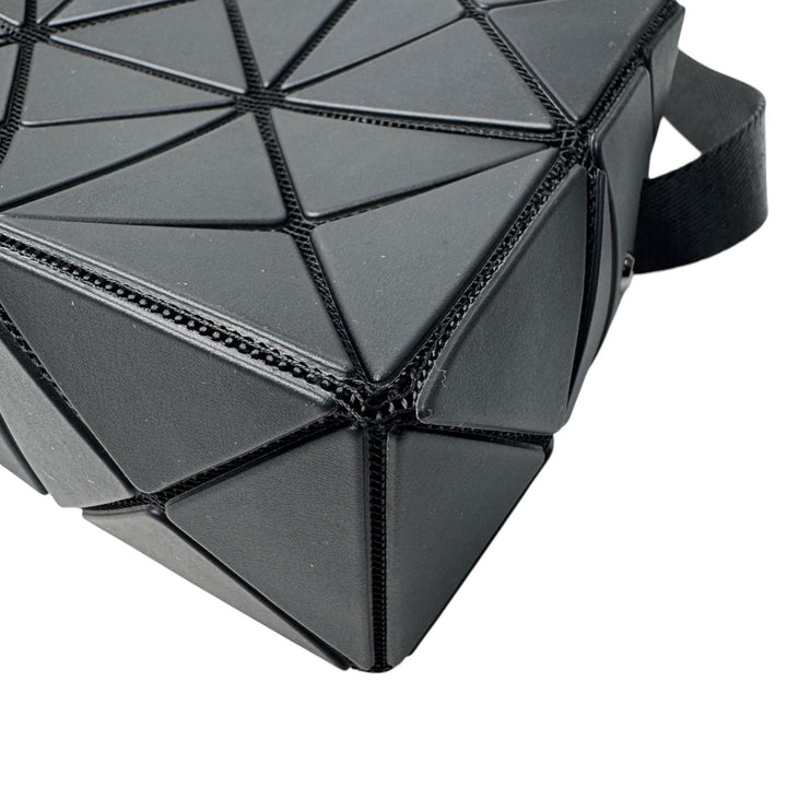 美品 イッセイミヤケ ISSEY MIYAKE バオバオ ミニ ショルダーバッグ 斜めがけ クロスボディ レディース