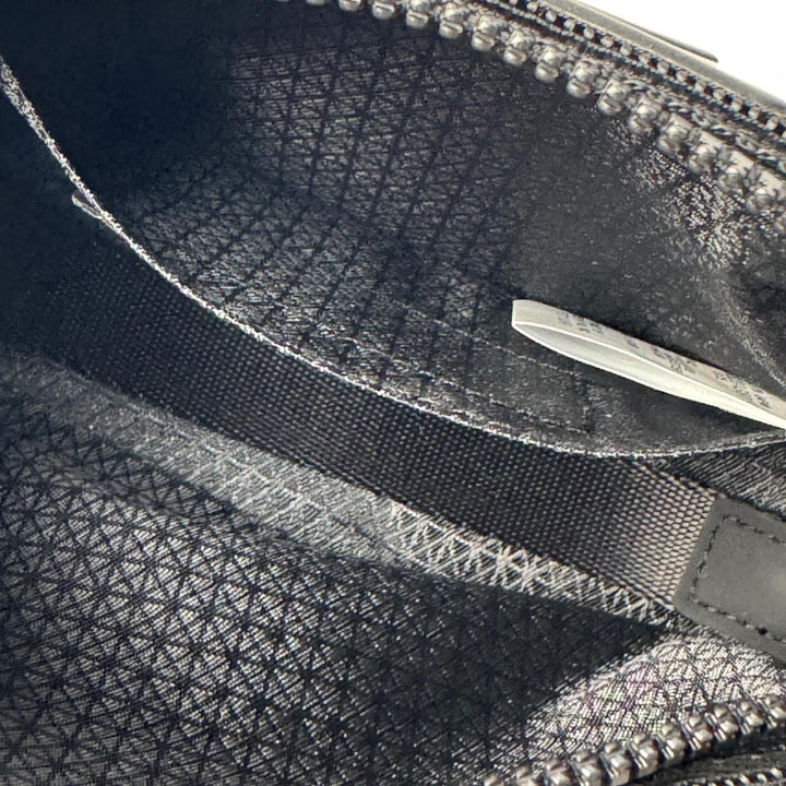 美品 イッセイミヤケ ISSEY MIYAKE バオバオ ミニ ショルダーバッグ 斜めがけ クロスボディ レディース
