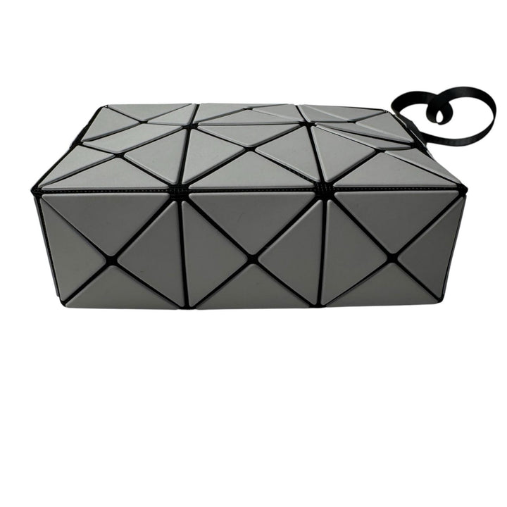 美品 イッセイミヤケ バオバオ BOA BOA ISSEY MIYAKE CUBOID ショルダーバッグ 斜めがけ クロスボディ レディース