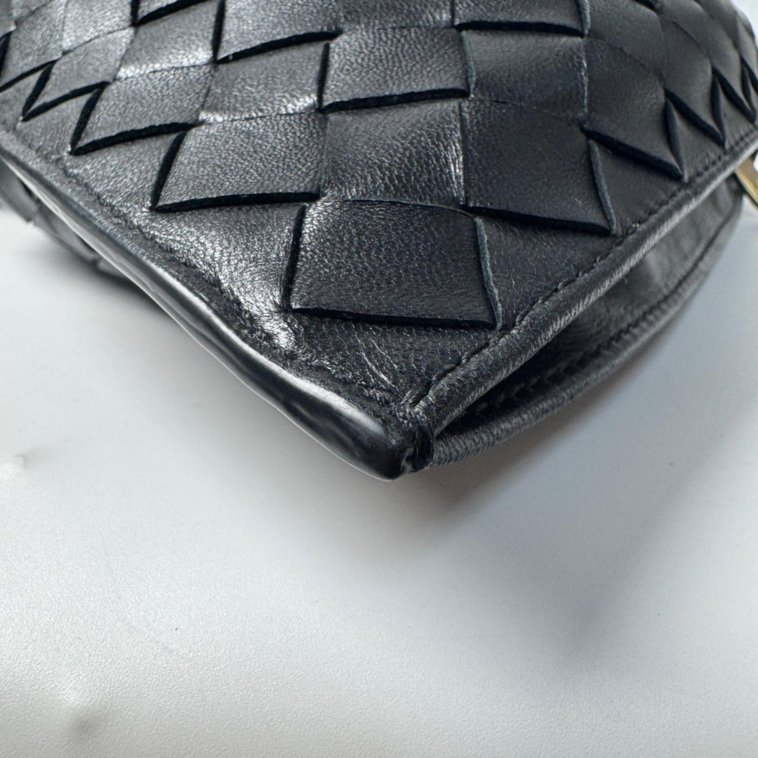 美品 ボッテガヴェネタ Bottega Veneta ハンドバッグ ツイスト B09372305L ブラック レディース