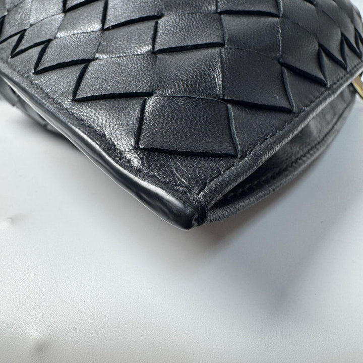 美品 ボッテガヴェネタ Bottega Veneta ハンドバッグ ツイスト B09372305L ブラック レディース